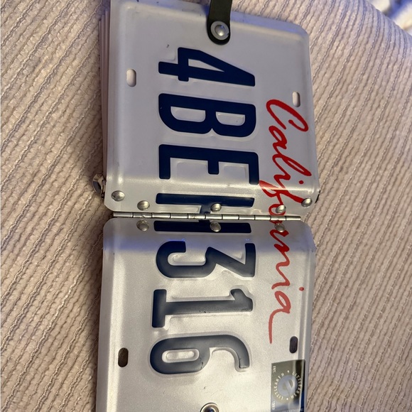 Little Earth Vintage License Plate Photo Album - Picture 8 of 8